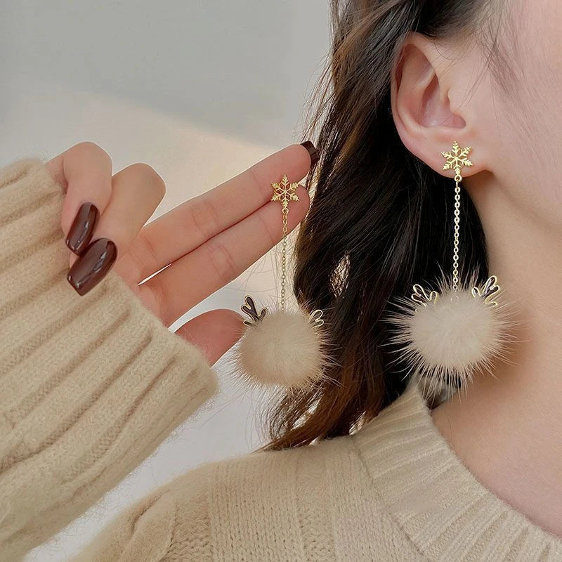 Snowflake Antler Hair Ball Earrings New 2025 High-quality Tassel Design
